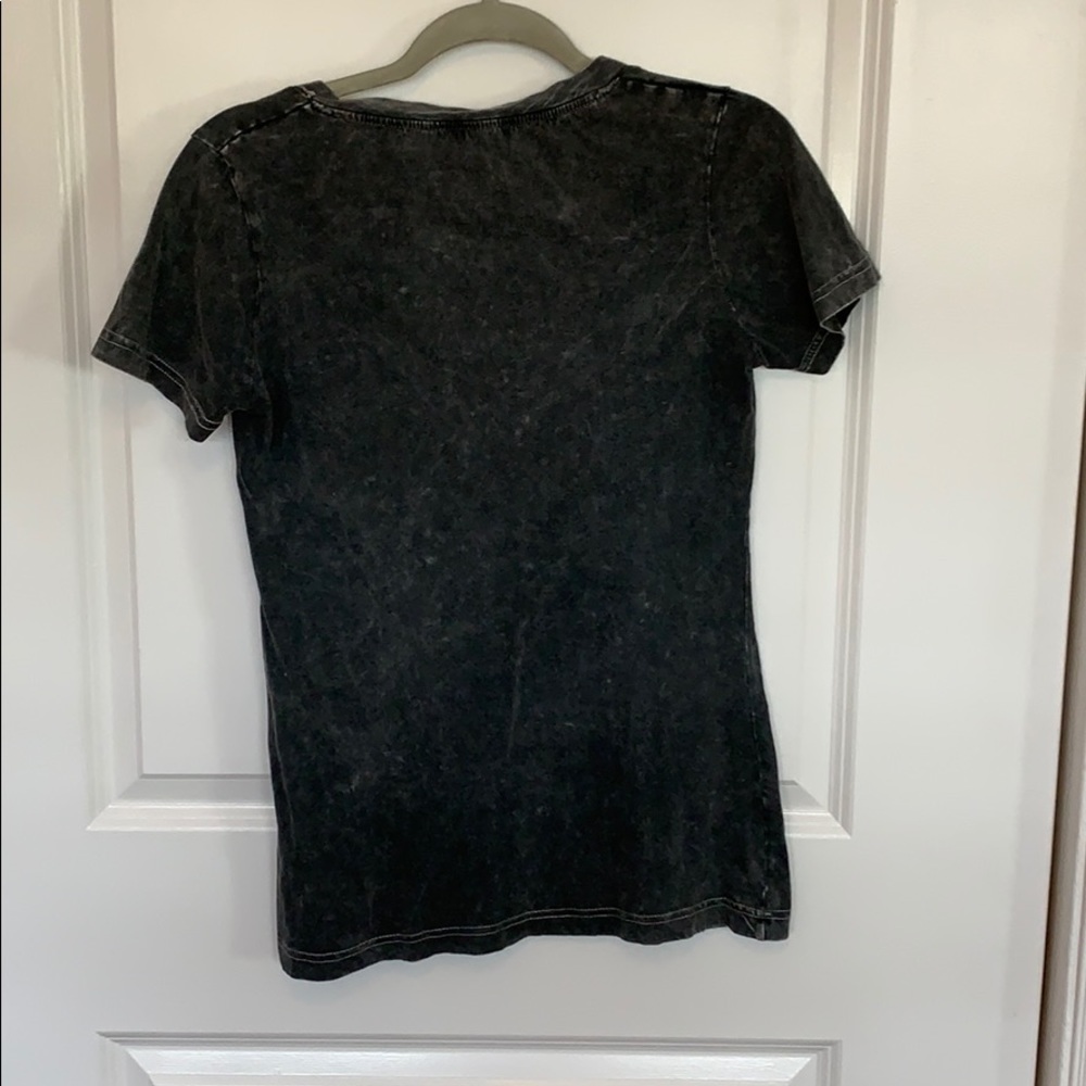 T-Shirt - Picture 2 of 2